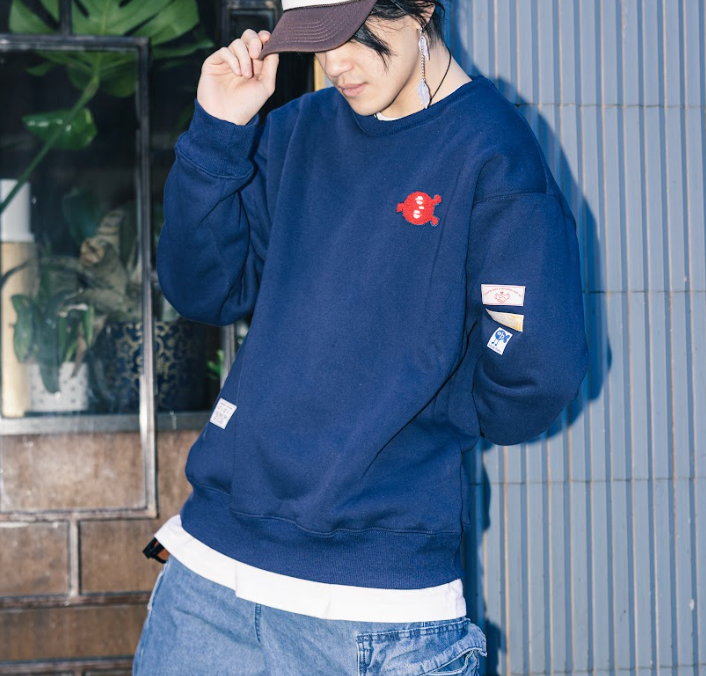 PANPAN: Embroidered long-sleeve thick sweater