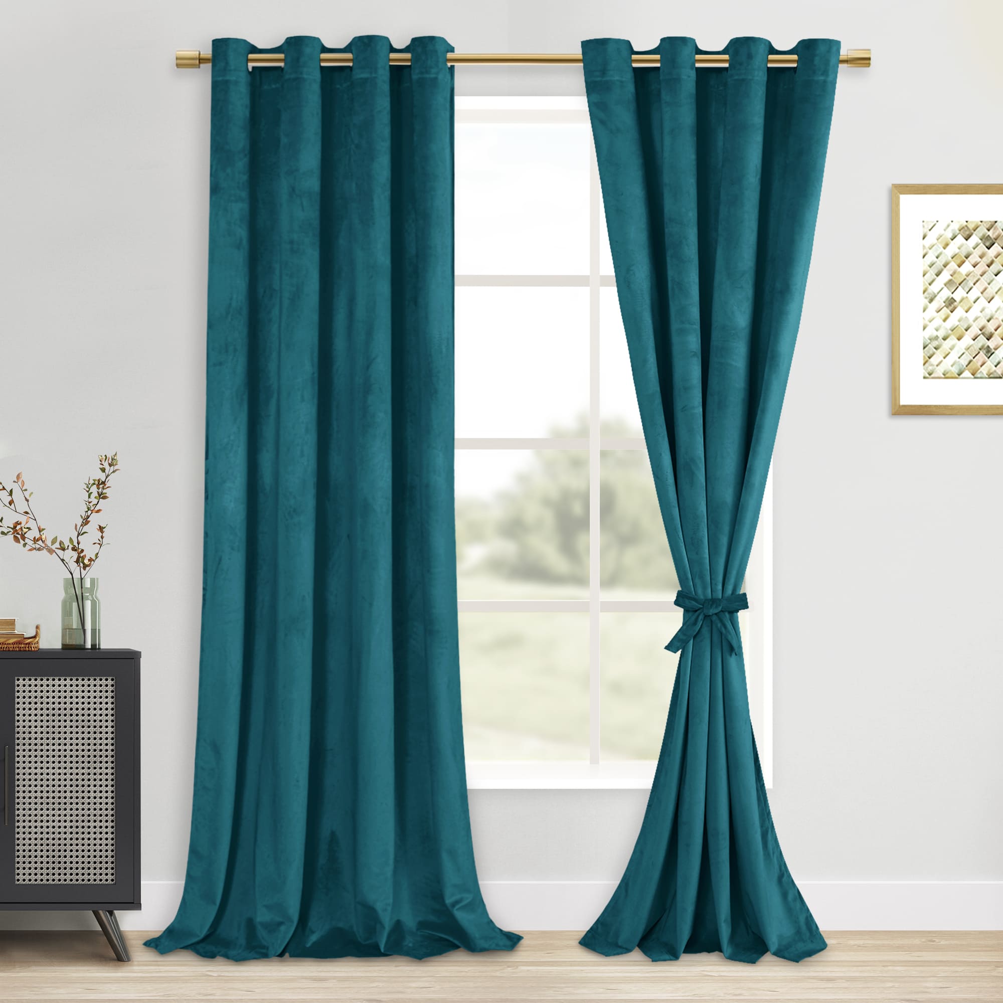 DWCN Velvet Blackout Curtains with Tiebacks, Set of 2 Panels