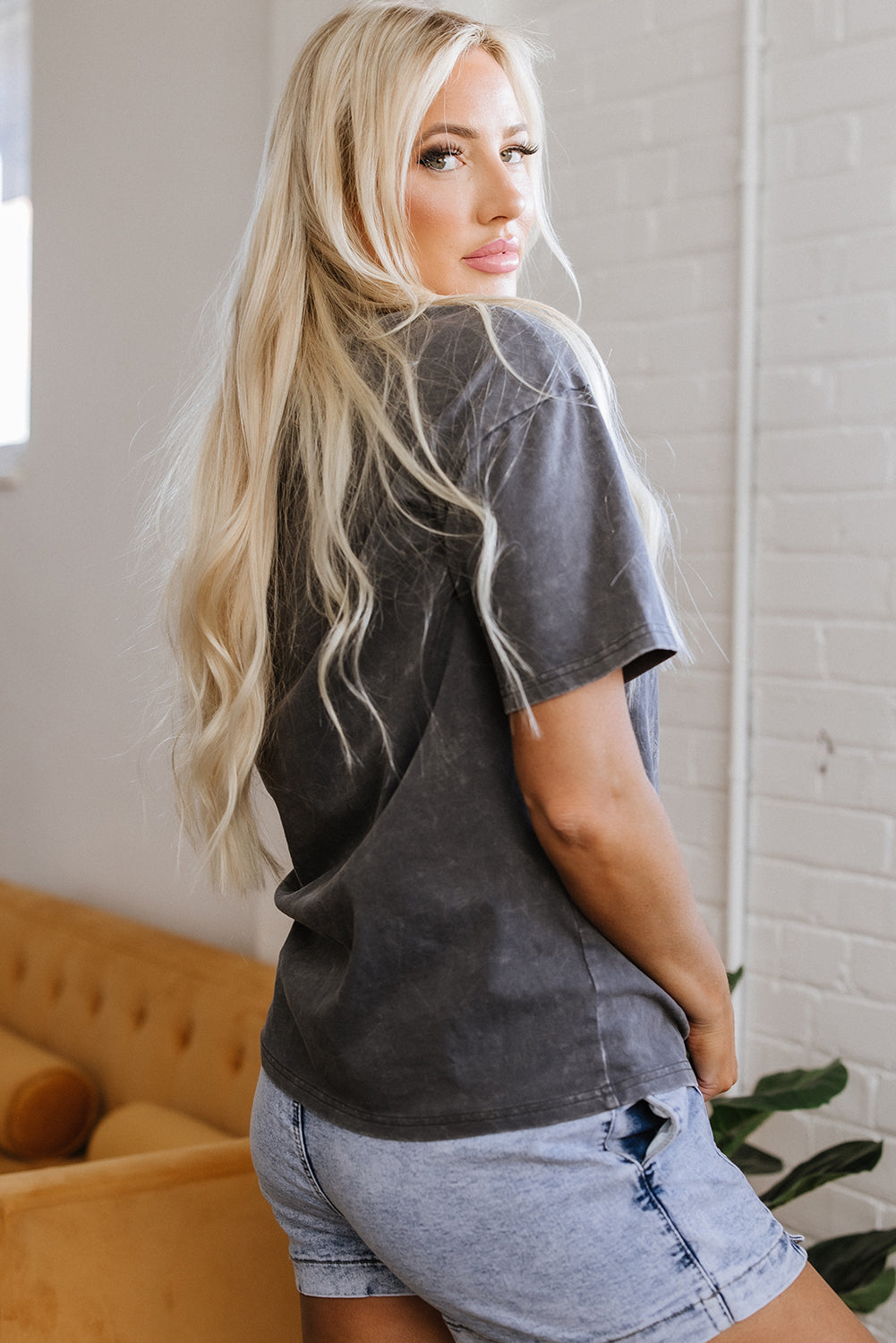 Kindness Butterflies Mineral Wash Loose Tee-2