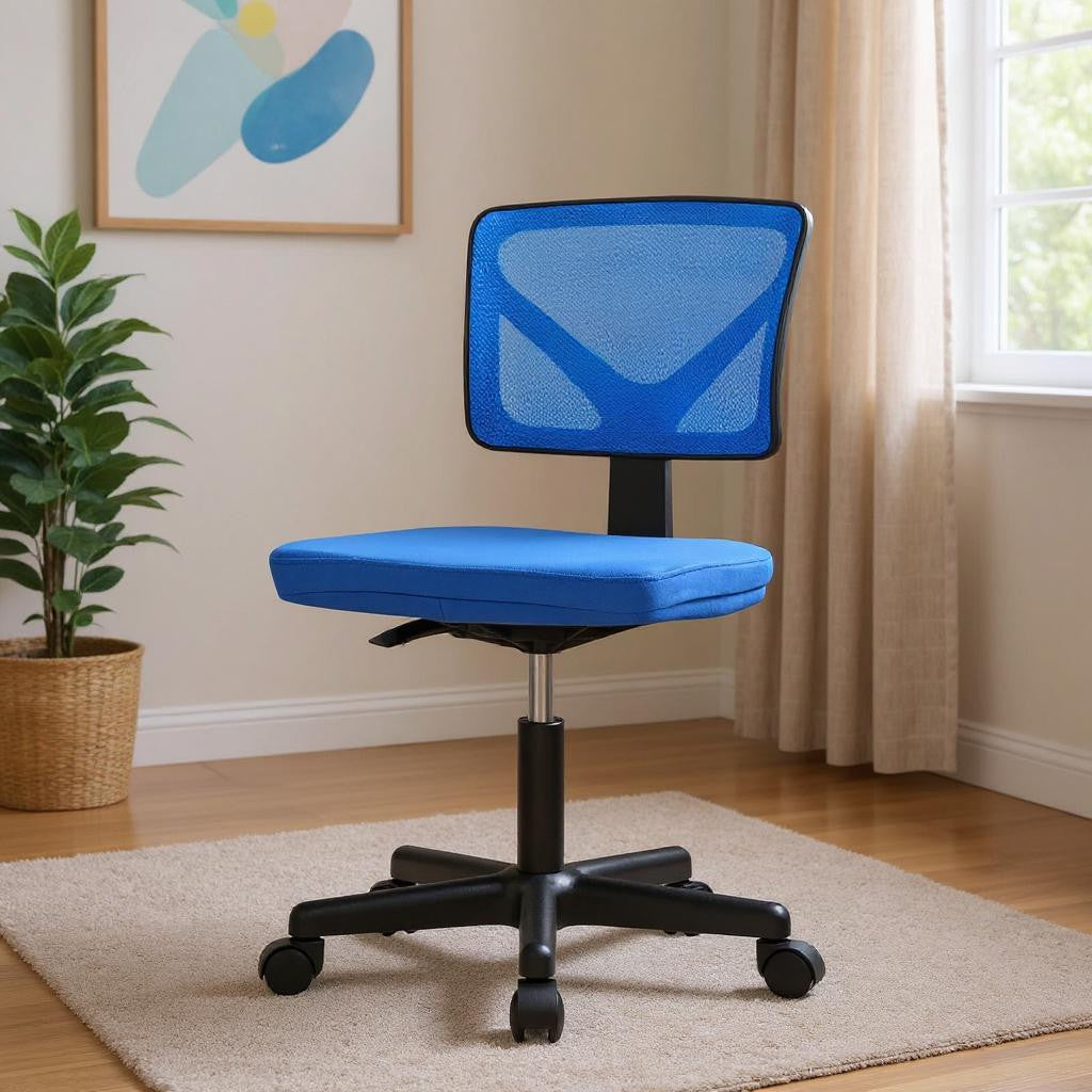 17" Black Tufted Swivel Lounge Chair