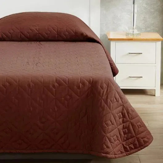 Quilted Healthcare Fitted Coverlets & Bedspreads