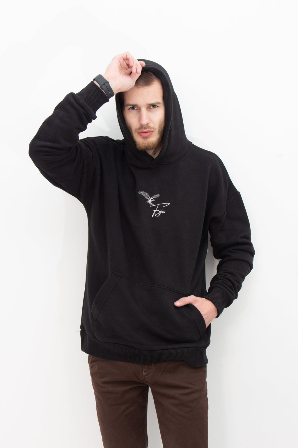 EAGLE OVERSIZED HOODIE -BLACK-