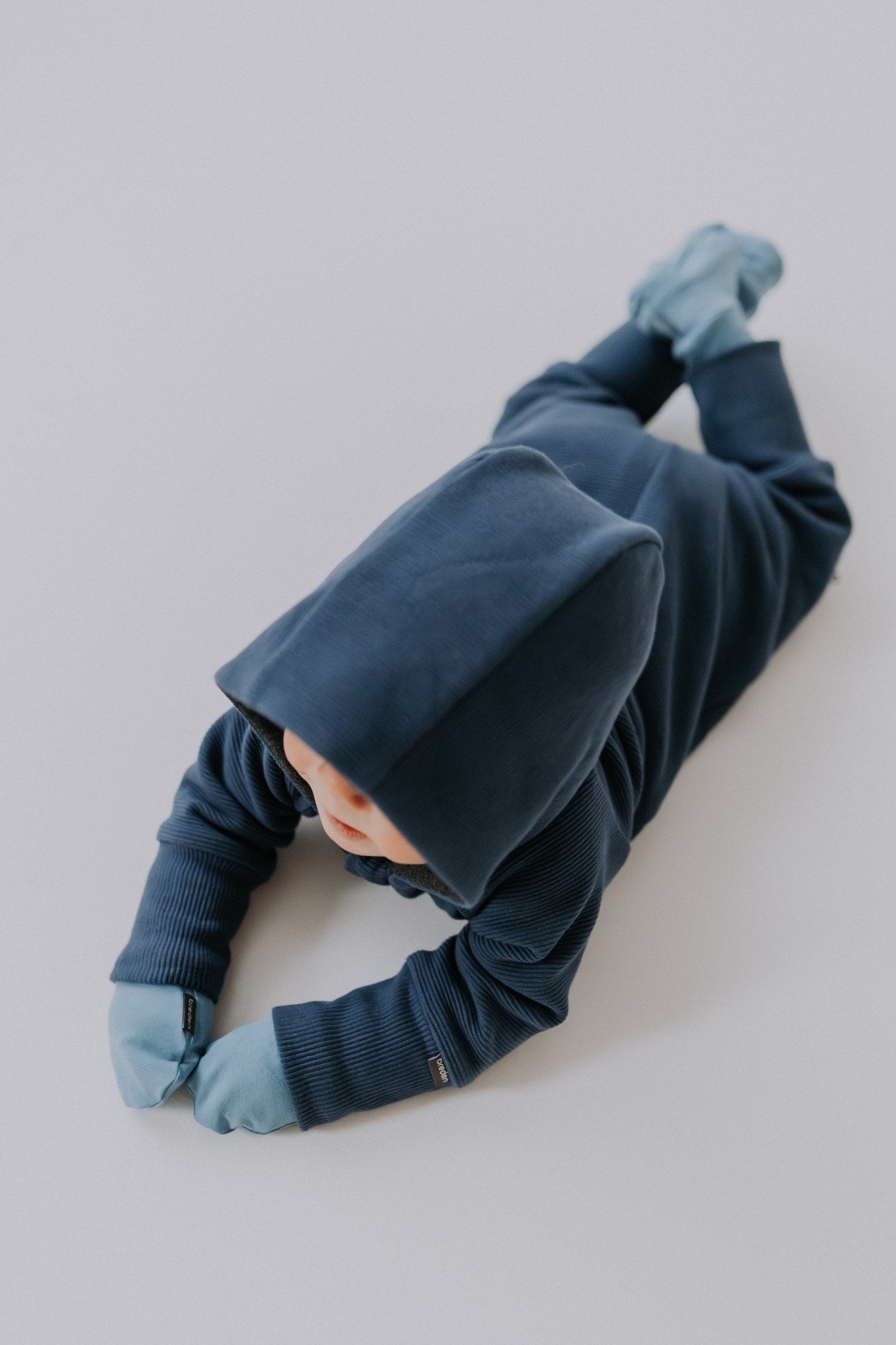 Merino wool baby romper MAJOR