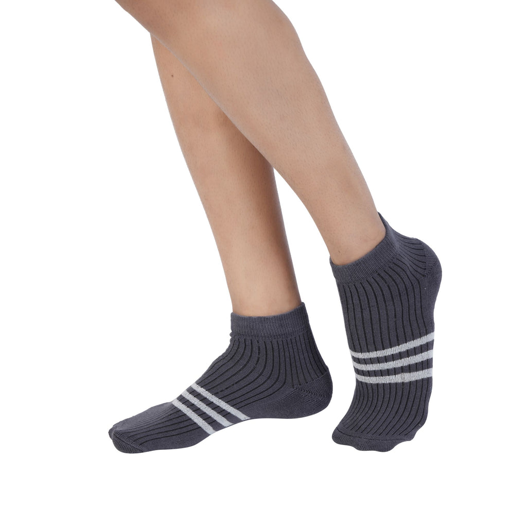 Comfortable Crew Length Cotton Socks - Air Garb