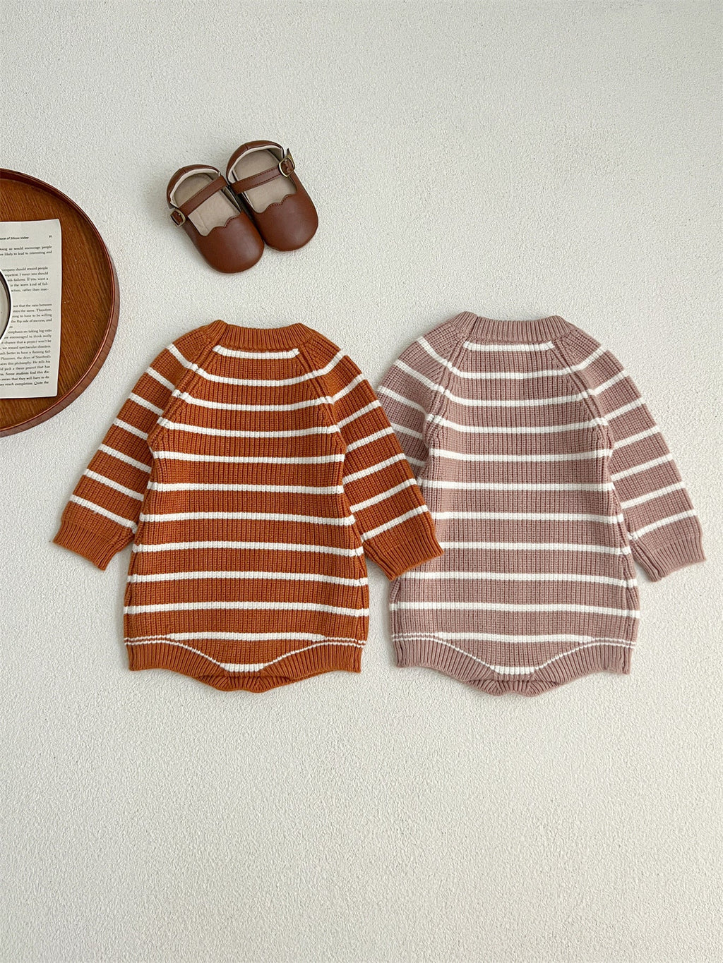 Autumn Arrival Baby Unisex Long Sleeves Striped Crew Neck Knitted Onesies-3