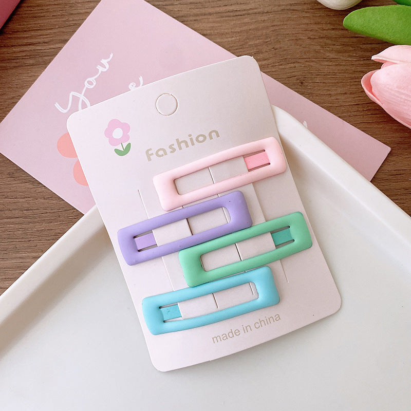 Collection Of 4 Versatile Hollow-Out Hair Clips