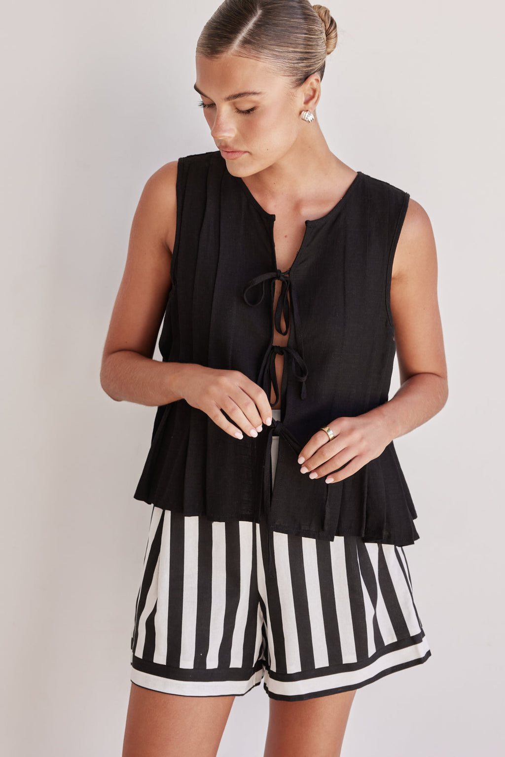 Black Linen Tie-Up Top – Sleeveless Pleated Front Blouse