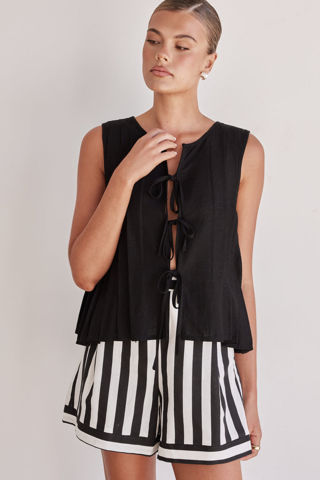Black Linen Tie-Up Top – Sleeveless Pleated Front Blouse