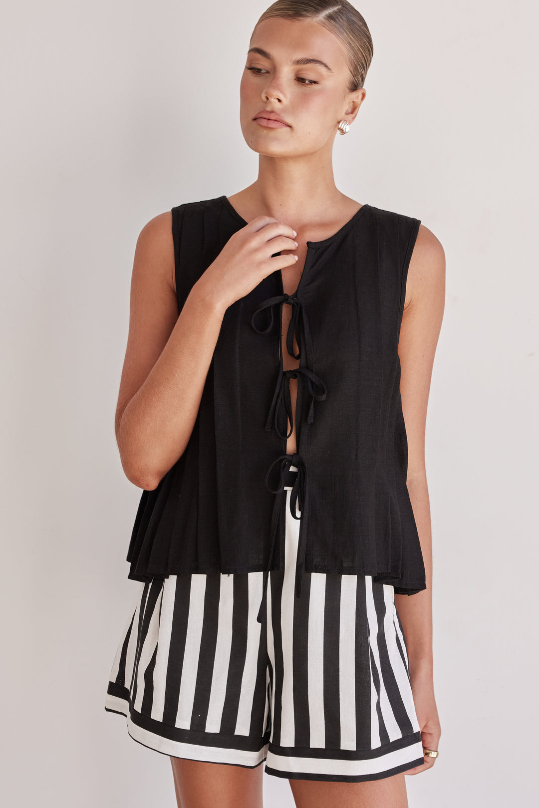 Black Linen Tie-Up Top – Sleeveless Pleated Front Blouse