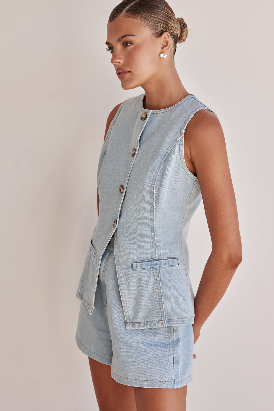 Sleeveless Denim Vest for Women with Front Pockets